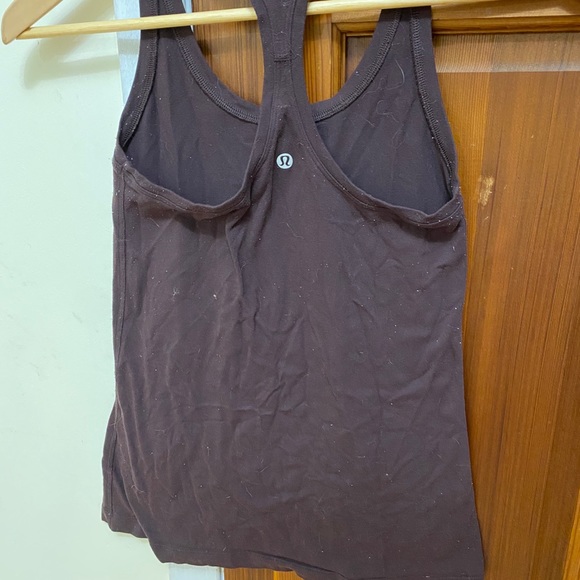 2 Lululemon Tanks - Picture 4 of 4